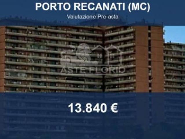 Immobile in asta di 65 m in vendita a Porto Recanati