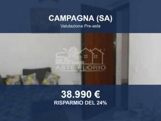 Immobile in asta di 66 m, box auto in vendita a Campagna