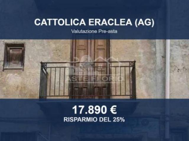 Immobile in asta di 66 m in vendita a Cattolica Eraclea