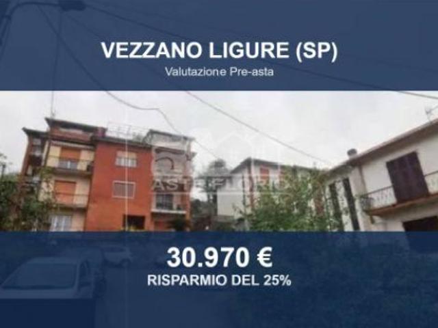 Immobile in asta di 66 m in vendita a Vezzano Ligure