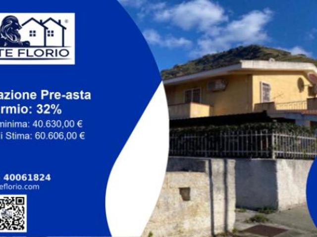 Immobile in asta di 67 m in vendita a Fiumefreddo Bruzio