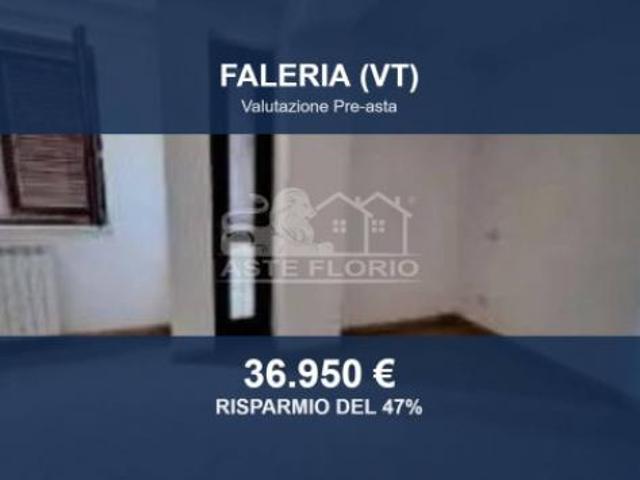 Immobile in asta di 68 m, box auto in vendita a Faleria