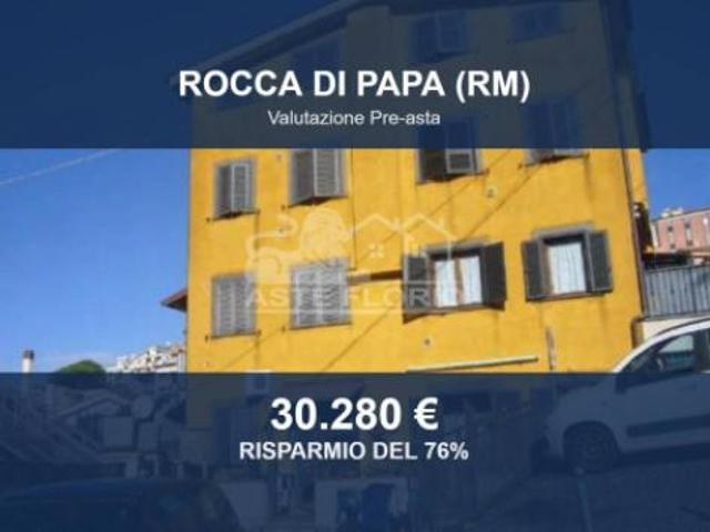 Immobile in asta di 68 m, box auto in vendita a Rocca di Papa