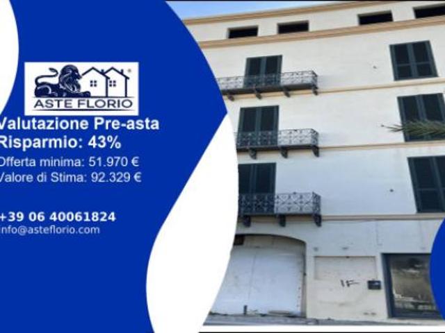 Immobile in asta di 68 m con più di 5 locali in vendita a Sassari