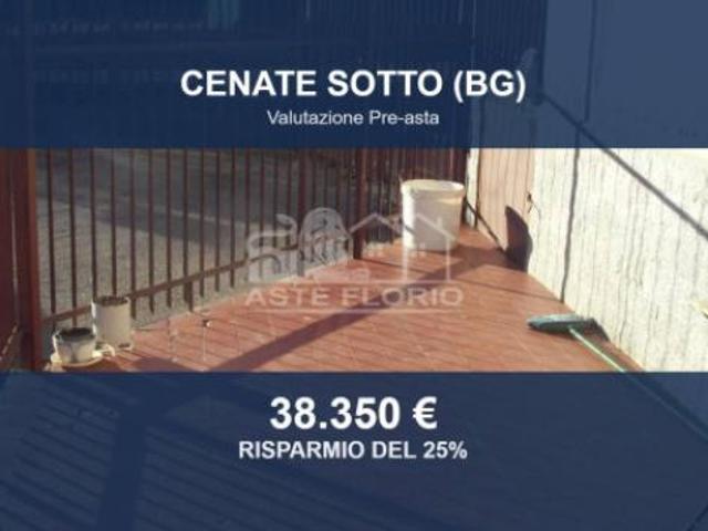 Immobile in asta di 69 m, box auto in vendita a Cenate Sotto