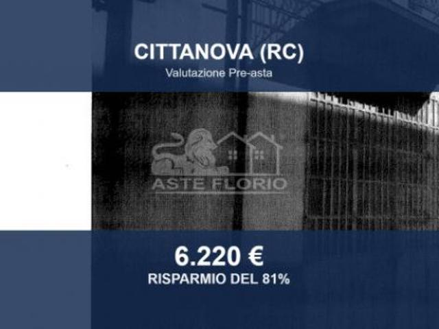 Immobile in asta di 69 m in vendita a Cittanova