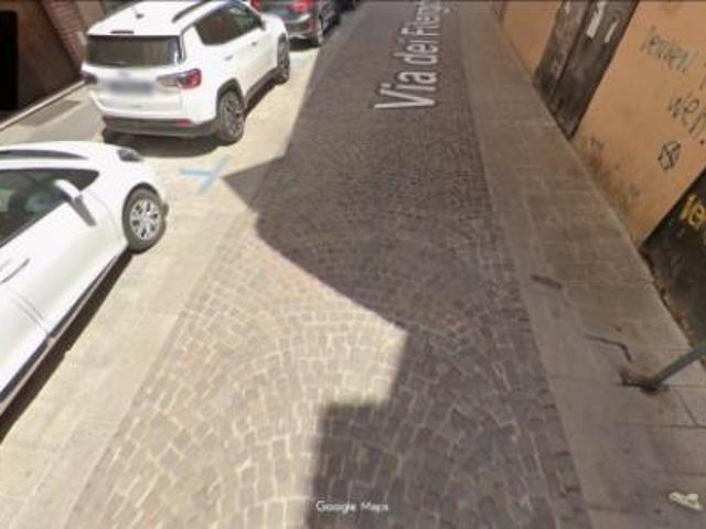 Immobile in asta di 69 m con più di 5 locali in vendita a Forlì