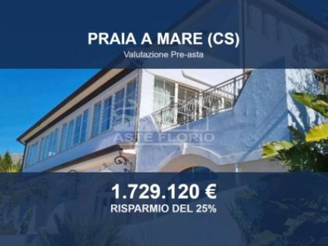 Immobile in asta di 600 m in vendita a Praia a Mare