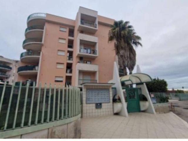Immobile in asta di 60 m, box auto in vendita a Anzio