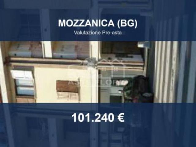 Immobile in asta di 60 m in vendita a Mozzanica