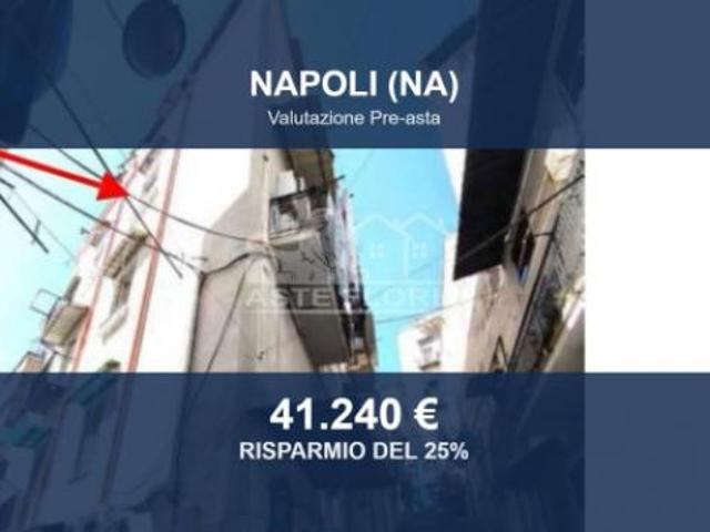 Immobile in asta di 62 m in vendita a Napoli