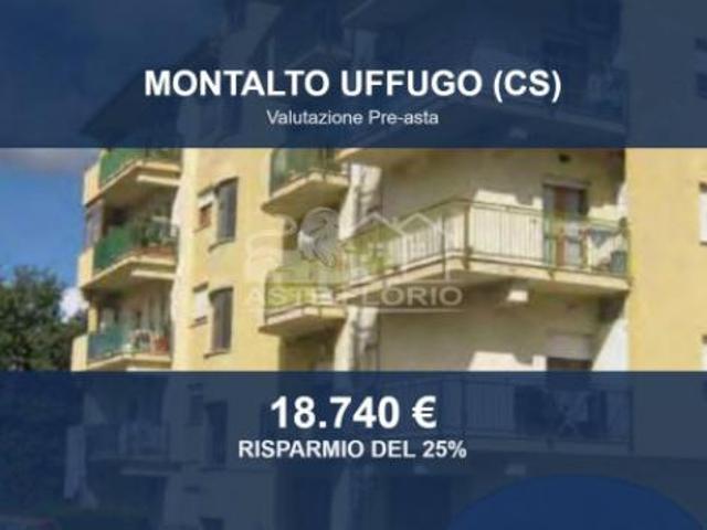 Immobile in asta di 74 m in vendita a Montalto Uffugo