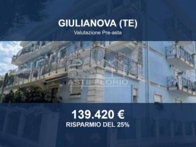 Immobile in asta di 74 m in vendita a Giulianova