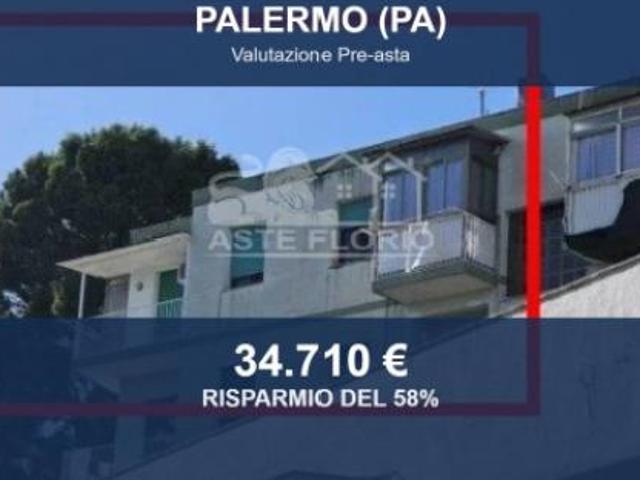 Immobile in asta di 74 m in vendita a Palermo