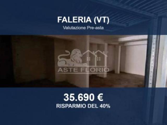 Immobile in asta di 75 m, box auto doppio in vendita a Faleria