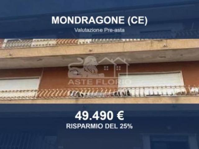 Immobile in asta di 75 m in vendita a Mondragone