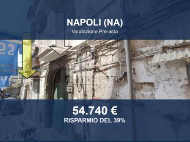 Immobile in asta di 75 m in vendita a Napoli
