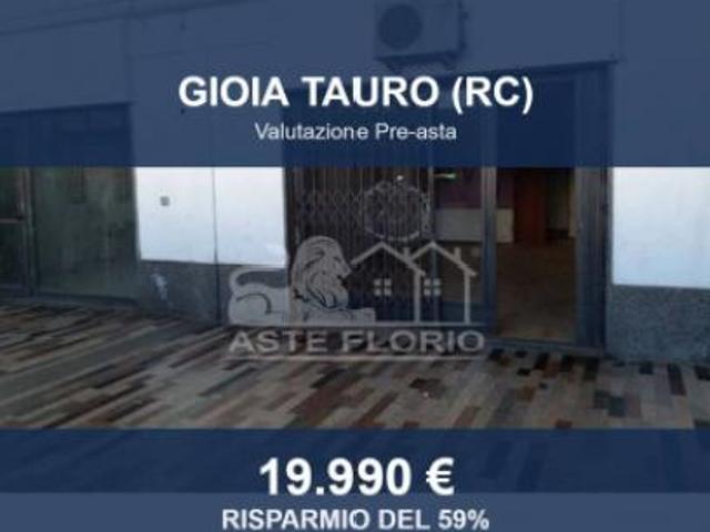 Immobile in asta di 75 m in vendita a Gioia Tauro