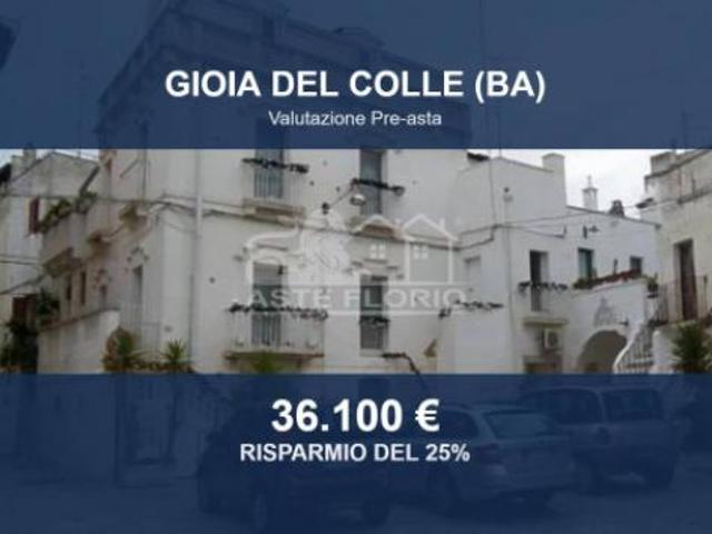 Immobile in asta di 76 m, box auto in vendita a Gioia del Colle