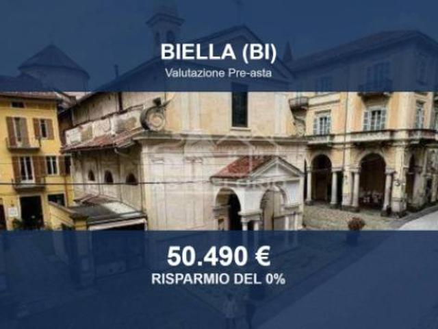 Immobile in asta di 76 m in vendita a Biella