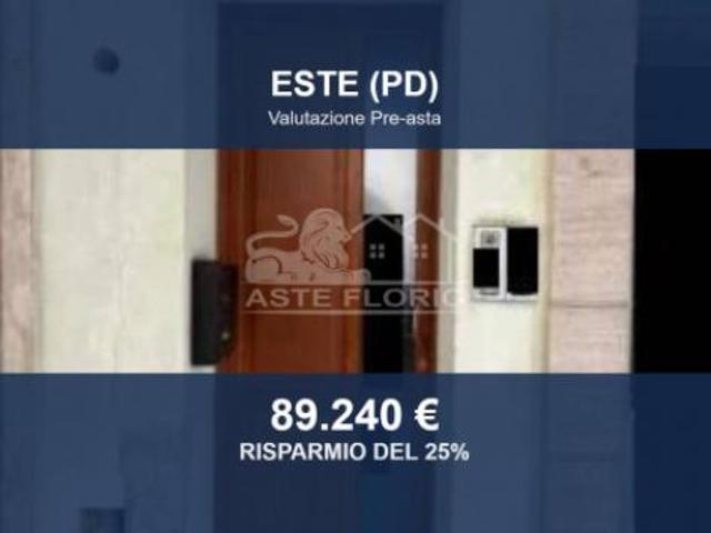 Immobile in asta di 76 m in vendita a Este