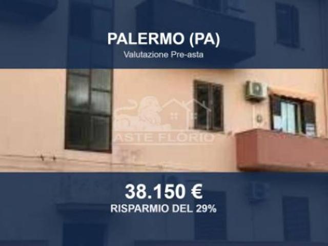 Immobile in asta di 76 m in vendita a Palermo