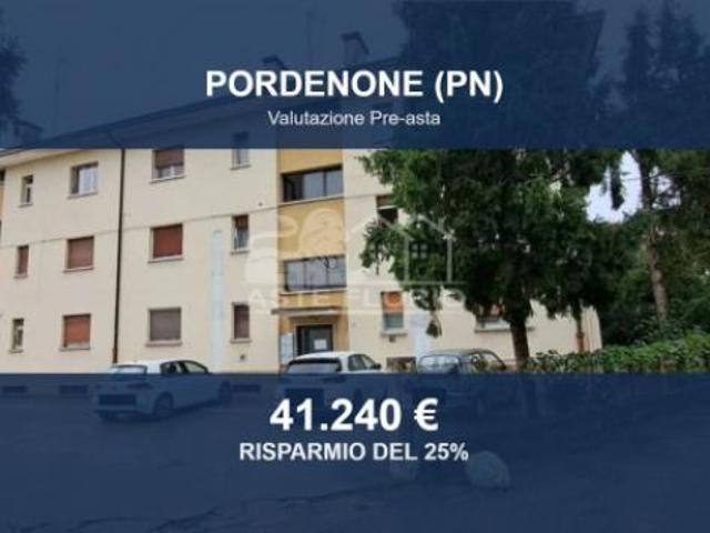 Immobile in asta di 76 m in vendita a Pordenone