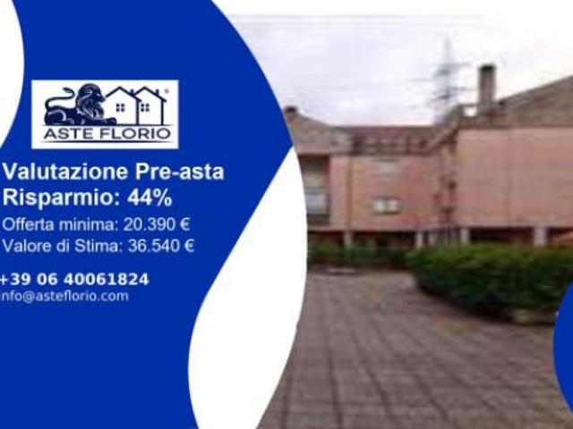 Immobile in asta di 76 m in vendita a Robecchetto con Induno