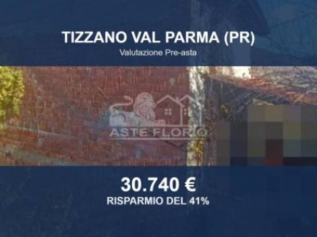 Immobile in asta di 76 m in vendita a Tizzano Val Parma