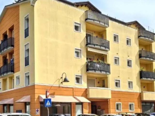 Immobile in asta di 77 m con più di 5 locali in vendita a Chiampo
