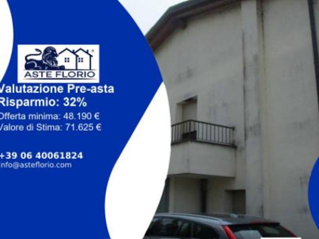 Immobile in asta di 77 m, box auto in vendita a Pizzale