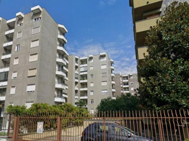 Immobile in asta di 77 m in vendita a Milano