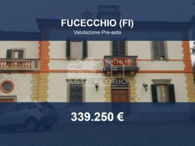 Immobile in asta di 780 m con più di 5 locali in vendita a Fucecchio