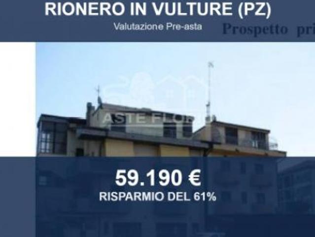 Immobile in asta di 78 m, box auto in vendita a Rionero in Vulture
