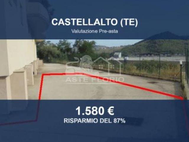Immobile in asta di 794 m in vendita a Castellalto
