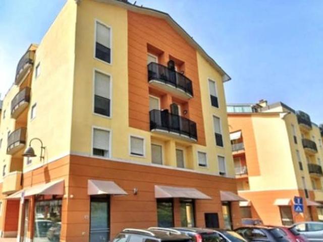Immobile in asta di 70 m con più di 5 locali in vendita a Chiampo