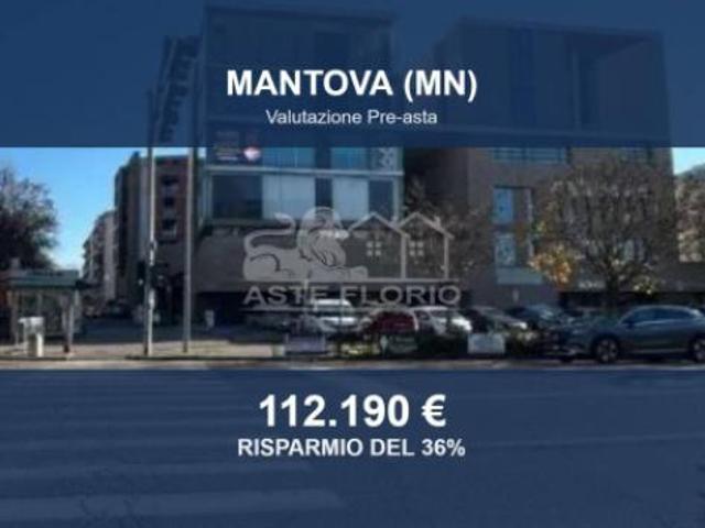 Immobile in asta di 70 m, box auto in vendita a Mantova