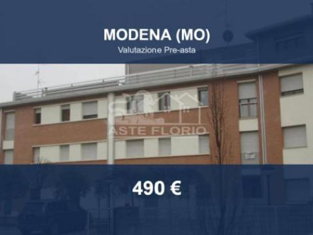 Immobile in asta di 70 m in vendita a Modena