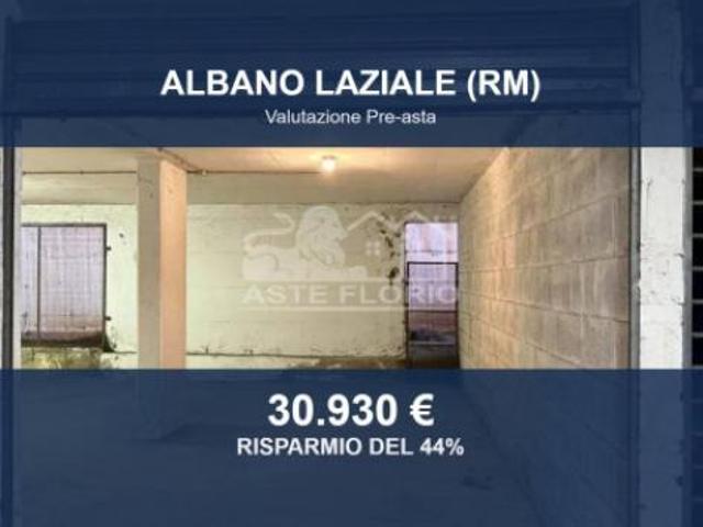 Immobile in asta di 70 m in vendita a Albano Laziale