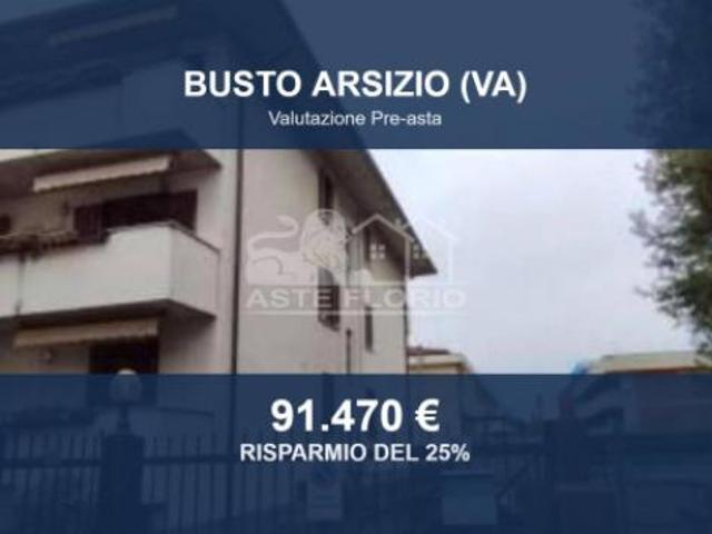 Immobile in asta di 71 m, box auto in vendita a Busto Arsizio