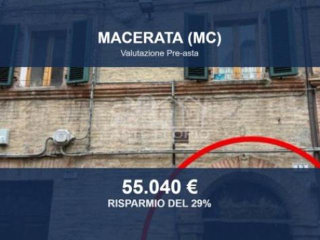 Immobile in asta di 71 m in vendita a Macerata