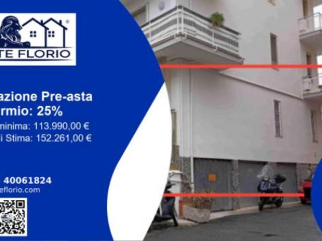 Immobile in asta di 71 m in vendita a Taggia
