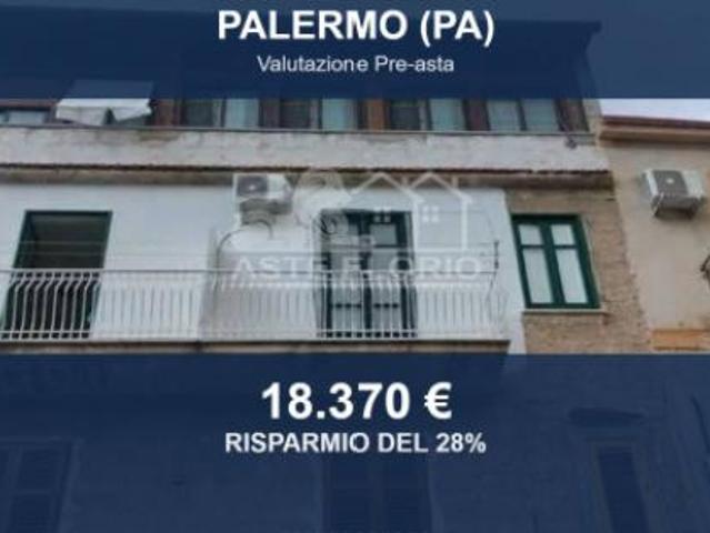 Immobile in asta di 72 m con più di 5 locali in vendita a Palermo