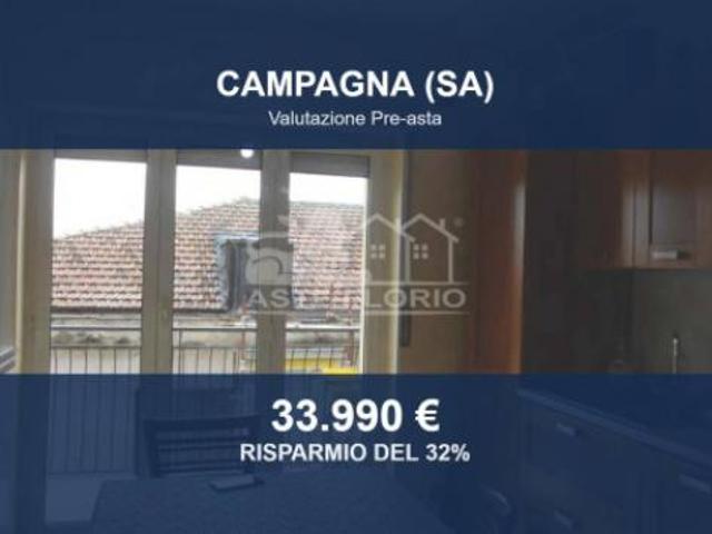Immobile in asta di 72 m, box auto in vendita a Campagna