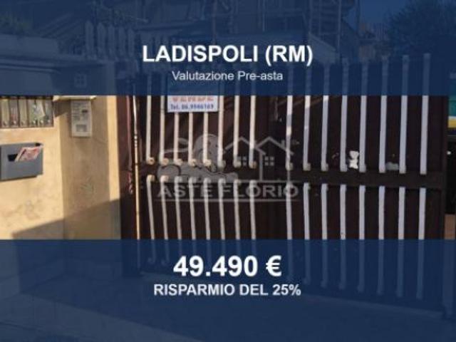 Immobile in asta di 72 m in vendita a Ladispoli