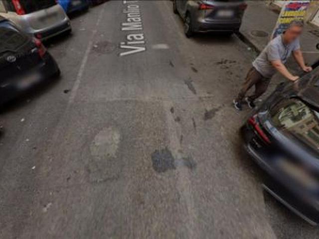 Immobile in asta di 72 m in vendita a Roma