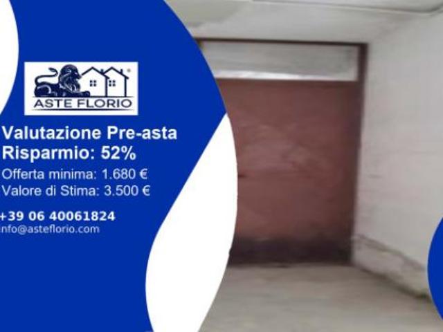 Immobile in asta di 7 m con più di 5 locali in vendita a Casamassima