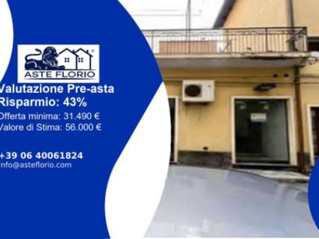 Immobile in asta di 84 m con più di 5 locali in vendita a Siracusa