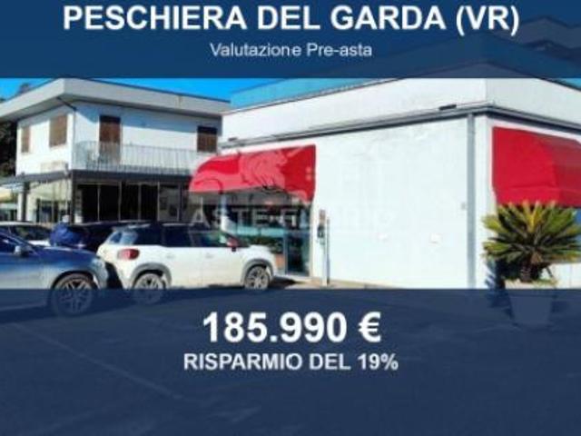 Immobile in asta di 84 m, box auto in vendita a Peschiera del Garda