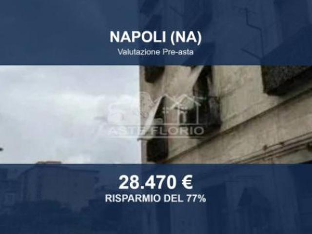 Immobile in asta di 84 m in vendita a Napoli
